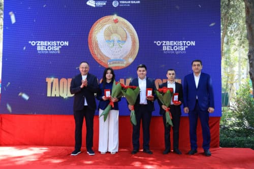 Трое молодых жителей Ферганской области удостоены нагрудного знака «Oʻzbekiston belgisi»