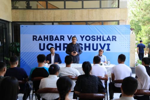 Shohimardonda yoshlar bilan ochiq muloqot o‘tkazildi