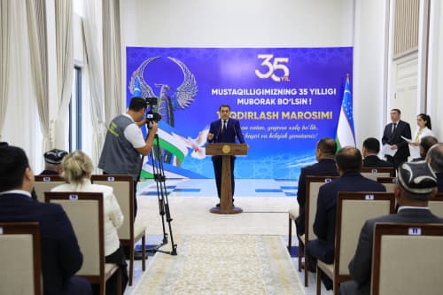 Farg‘onada bir guruh fidoyi yurtdoshlarimizga esdalik nishonlari topshirildi