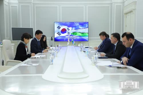 Toshkent shahar hokimi Shavkat Umurzakov Koreya Respublikasining O‘zbekistondagi Favqulodda va muxtor elchisi janob Von Do Yon bilan uchrashuv o‘tkazdi