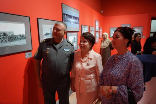“Yagona Vatan, yagona xalq bo‘lib, yangi hayot va kelajak yaratamiz!” ezgu g‘oyasini o‘zida mujassam etgan “Mustaqillik xotirasi!” nomli fotoko‘rgazma tashkil etildi. 