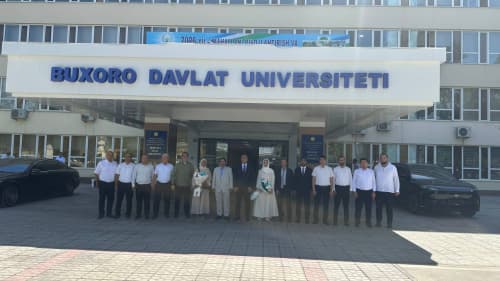 Уммон Султонлиги делегацияси Бухоро давлат университетида бўлди