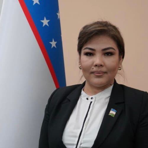 Hokim yordamchisi taqdirlandi