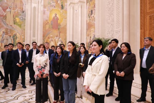 Ma’naviyat va tarix bilan yuzlashib: Jamoamiz O‘zbekistondagi Islom sivilizatsiyasi markazida!