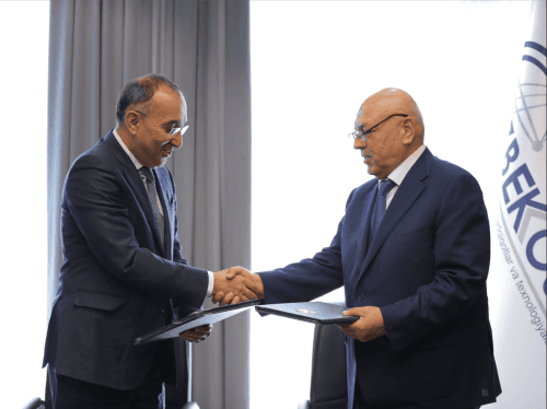 Подписано соглашение о сотрудничестве между «Узкосмосом» и «Узагроинспекцией»!