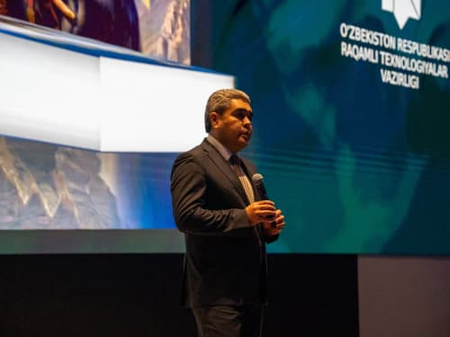 The Uzbek Space Agency, in collaboration with the Ministry of Digital Technologies, held an educational event dedicated to the 690th anniversary of the birth of the great statesman, military leader and patron of science Amir Temur.