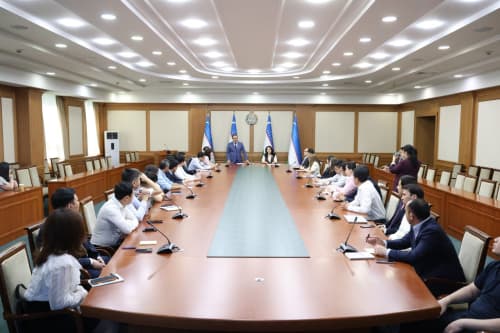 Agentlik xodimlari xalqaro grantlar va xorijda taʼlim olishga bagʻishlangan maxsus seminarda ishtirok etdi