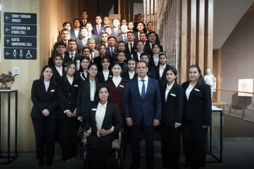 Vazir SamDAQUning yangi oʻquv binosida boʻldi