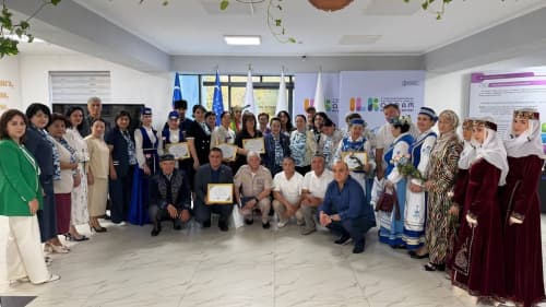 В рамках «Недели дружбы», проводимой в связи с Днём дружбы народов, отмечаемым 30 июля, состоялся круглый стол на тему «Роль государственных и негосударственных организаций в укреплении межнационального согласия и развитии дружеских связей»