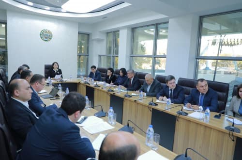 “O‘zbekiston-2030” strategiyasida vazirlik oldiga qo‘yilgan muhim vazifalar ijrosi hamda sohaga doir boshqa dolzarb masalalar muhokama qilindi