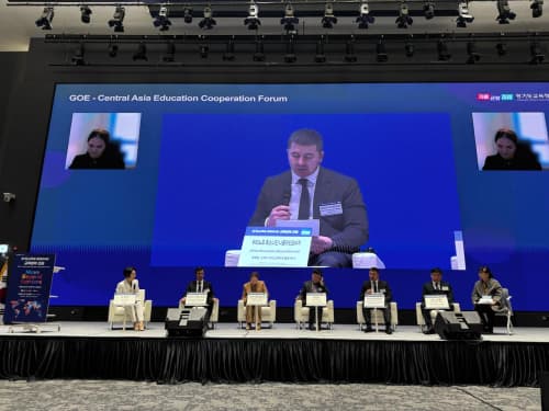 Вазирлик делегацияси таълим соҳасидаги ҳамкорлик бўйича форумда қатнашди