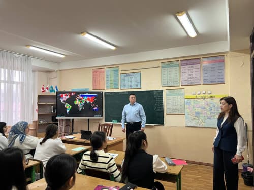 "Kelajak uchun xorijiy til" loyihasi doirasida fakultativ dars mashg‘ulotlariga start berildi