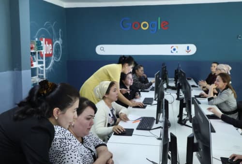 “Йилнинг энг яхши тарбиячиси” касбий кўрик-танловининг янги мавсум давом этмоқда