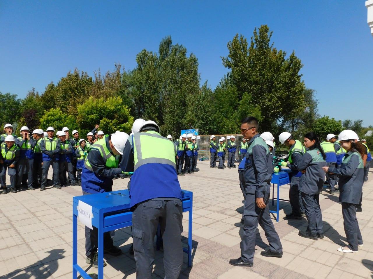 Shirin energetika kollejining 31 nafar ilk bitiruvchilari “ACWA POWER” kompaniyasida ish boshlaydi