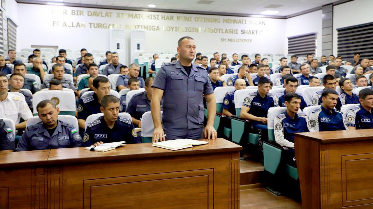 The employees of the Public Order Department of the Public Security Service of the DIA of Sirdarya region were briefed about strengthening policies and regulations in the service