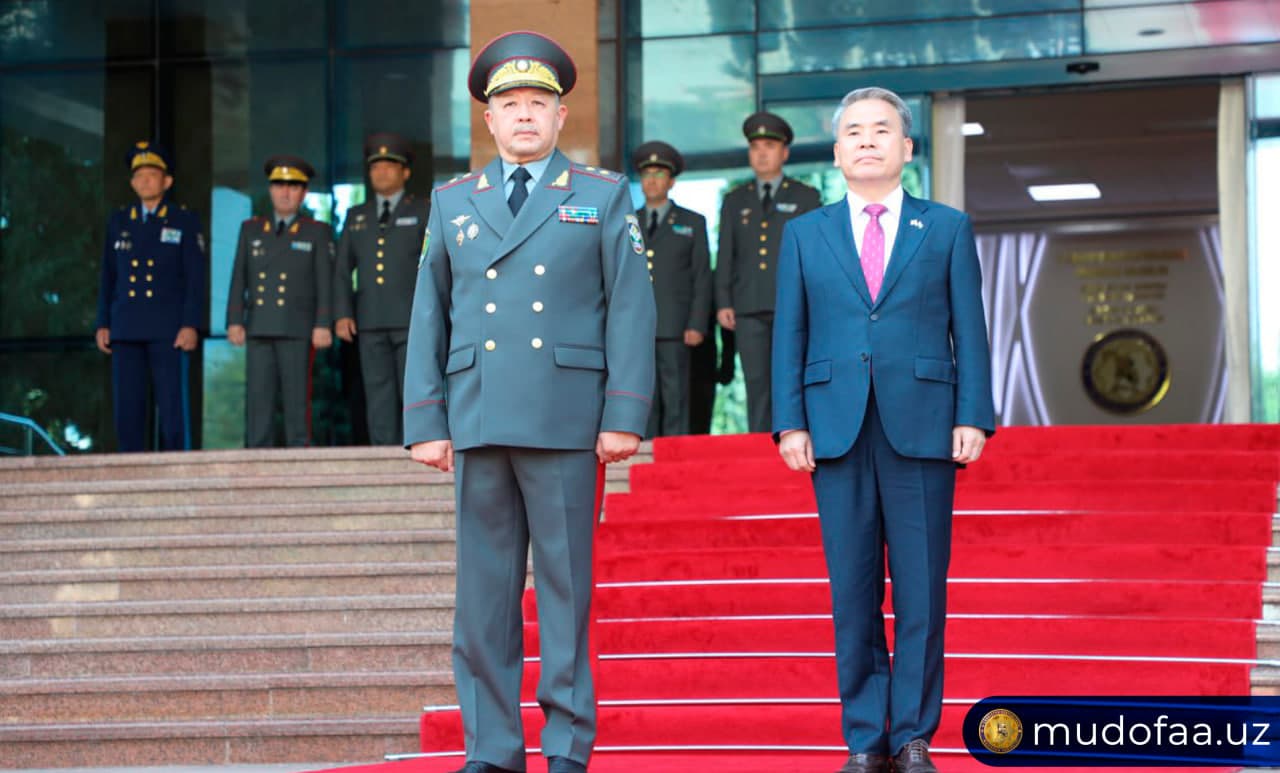 A delegation led by the Minister of National Defense of the Republic of Korea arrives in Uzbekistan