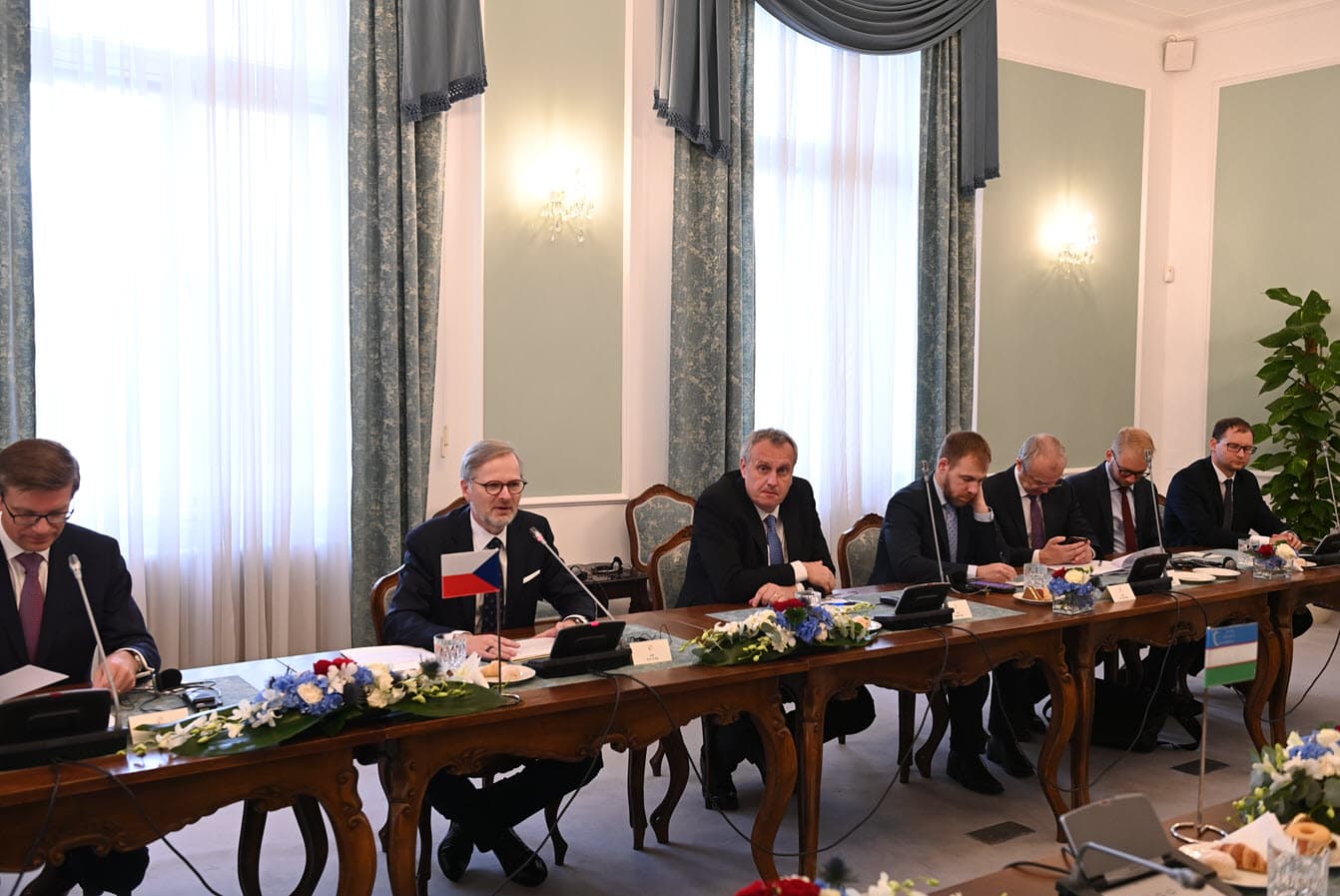 Ўзбекистон ҳукумати делегациясининг Чехияга ташрифи бошланди