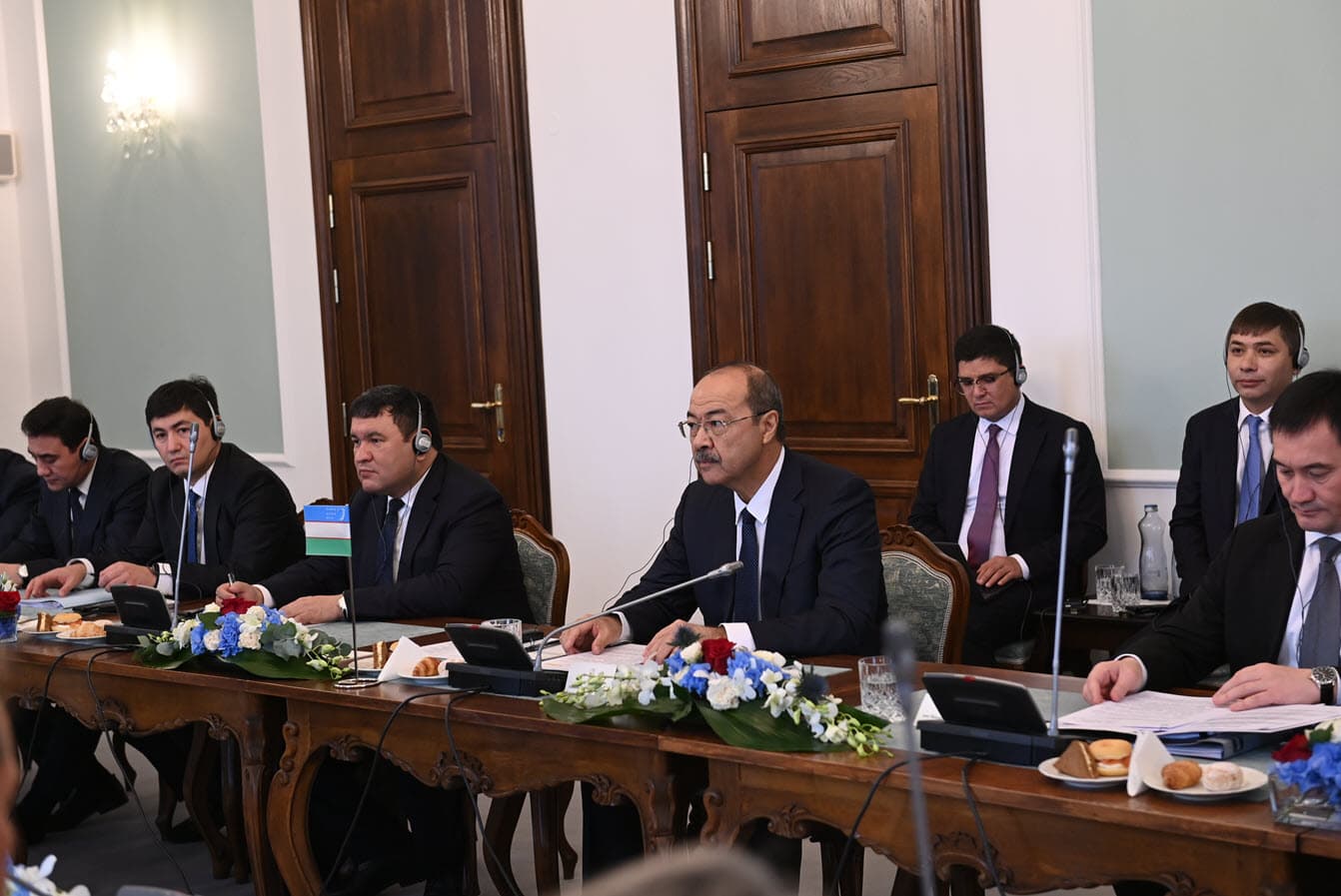 Ўзбекистон ҳукумати делегациясининг Чехияга ташрифи бошланди