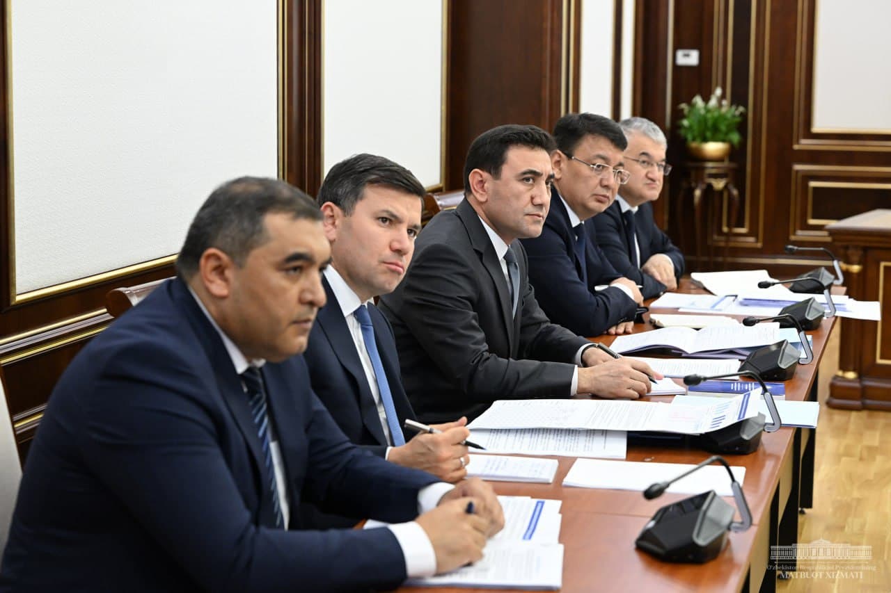 Achieved economic indicators and future forecasts discussed
