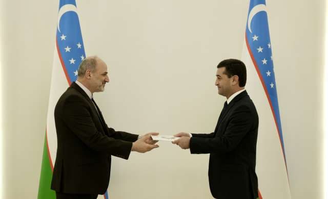 Foreign Minister of Uzbekistan received the copies of credentials of the Ambassador of Iran