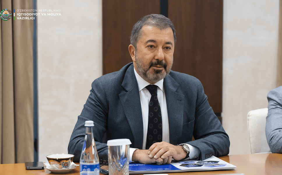 The meeting with representatives of "Rönesans Holding" and "Rönesans Healthcare Investment" was held to discuss the construction project of a multi-profile clinic