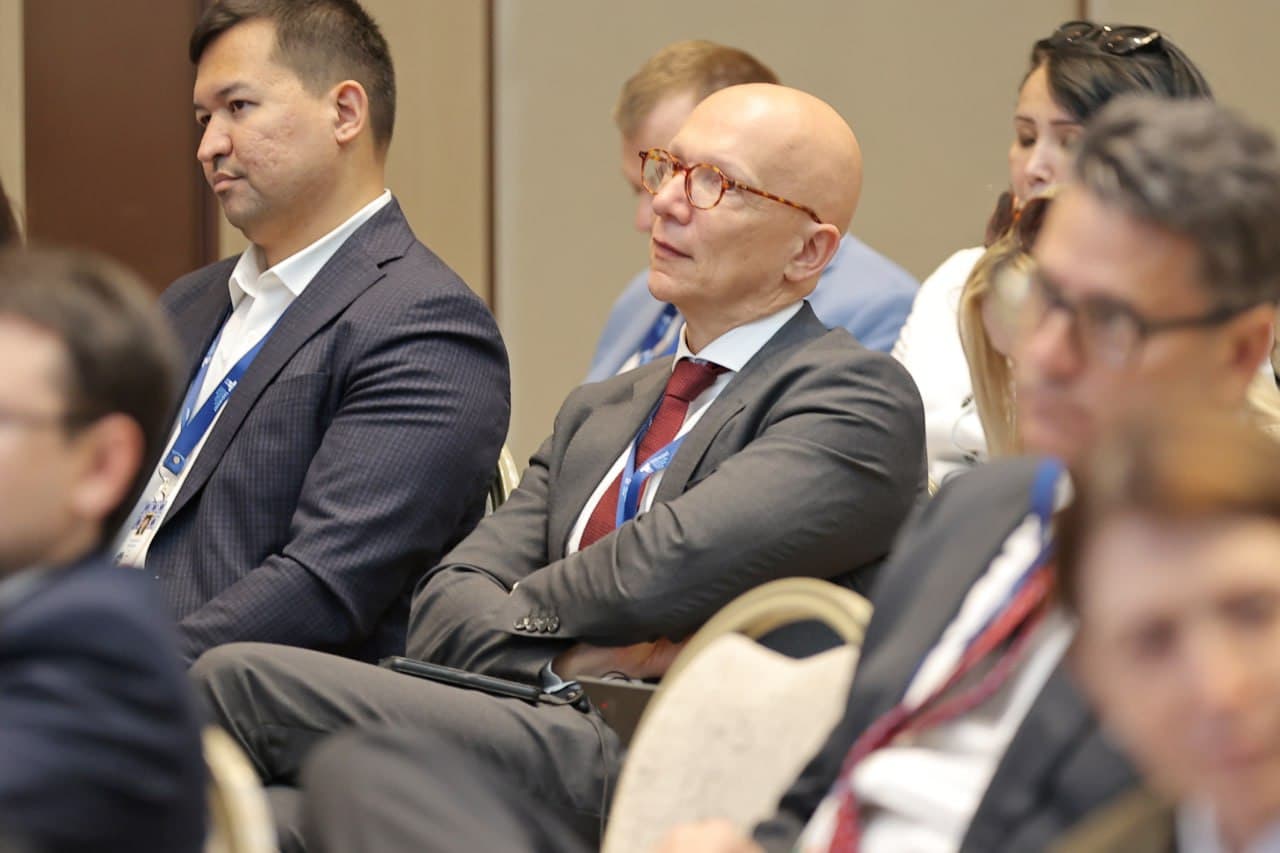 Какова роль искусственного интеллекта в изменении экономики?