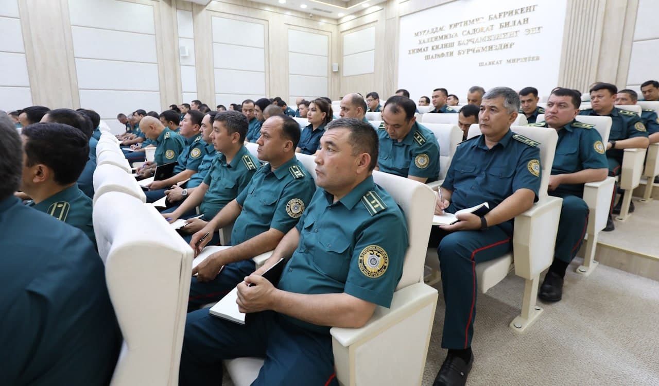 Ички ишлар органларида профессионал ҳамда бошқарув кадрларини тайёрлашга қаратилган йиғилиш тафсилотлари