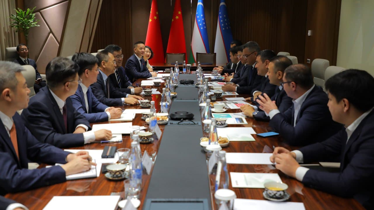 Энергетика вазирлигида Хитойнинг “China Datang” компанияси раиси билан учрашув бўлиб ўтди