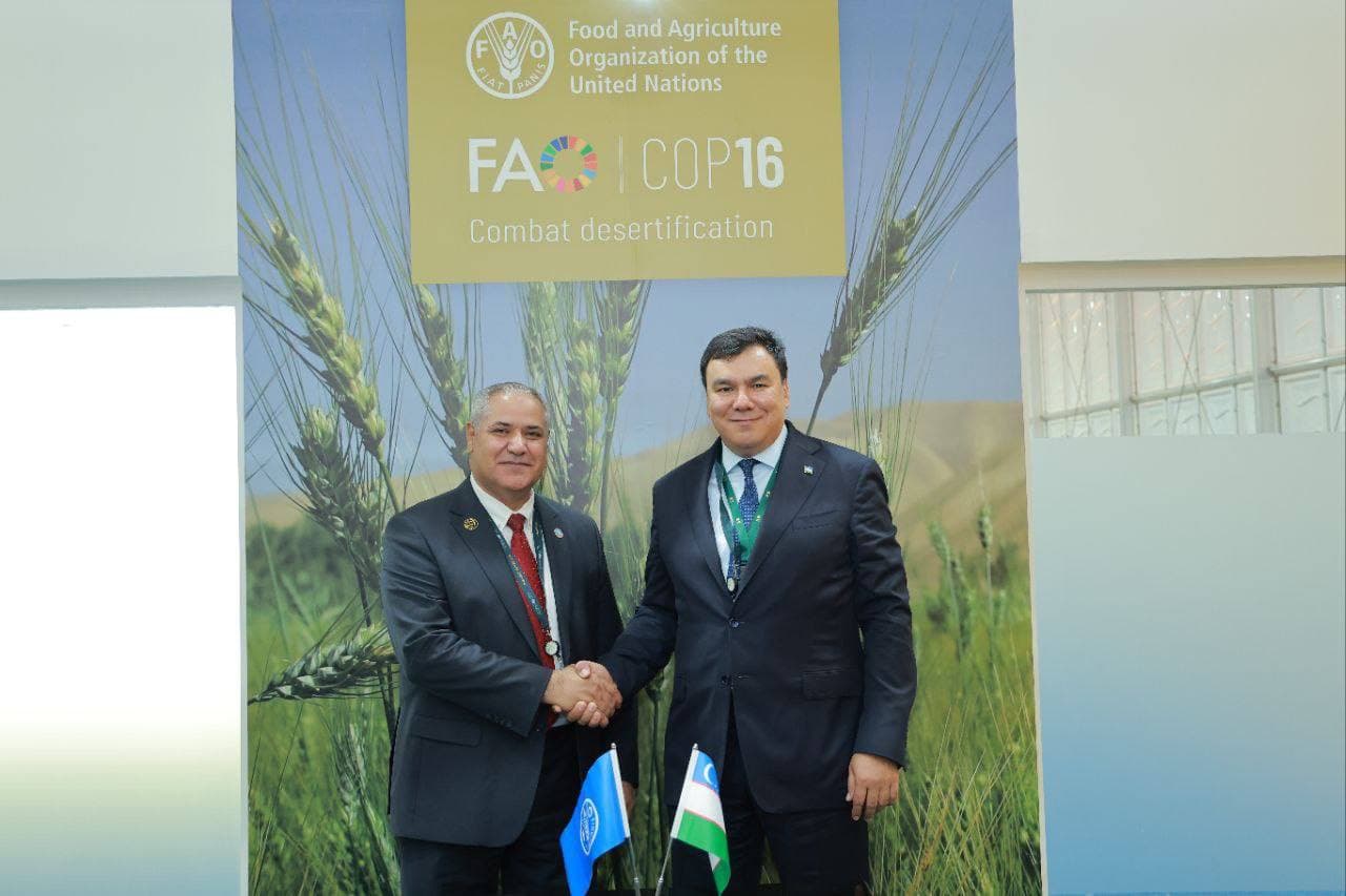 Issues of strengthening partnership and implementation of joint initiatives were discussed with FAO