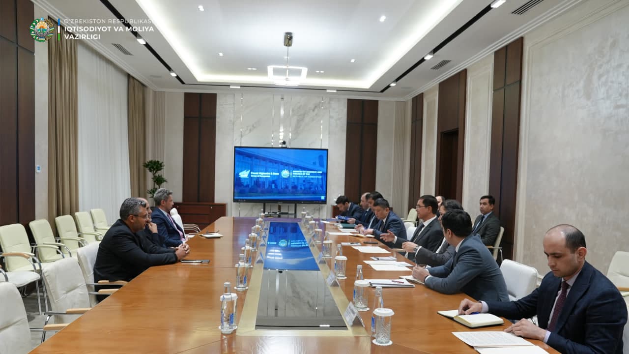 A meeting was held with representatives of the Al Ghanim & Sons Group of Companies of the State of Kuwait