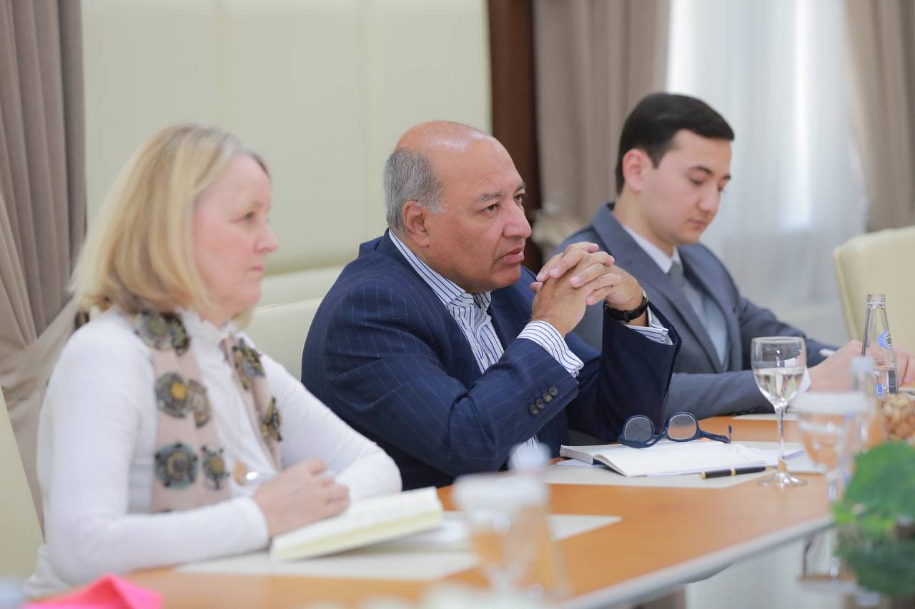 Adliya vazirligida O‘zbekiston Respublikasi Prezidentining maslahatchisi bilan uchrashuv bo‘lib o‘tdi