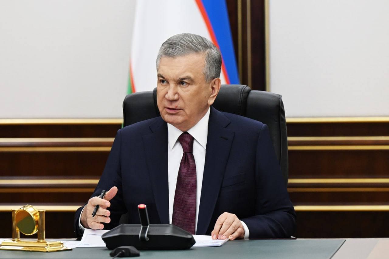 Issues of strengthening national defense discussed