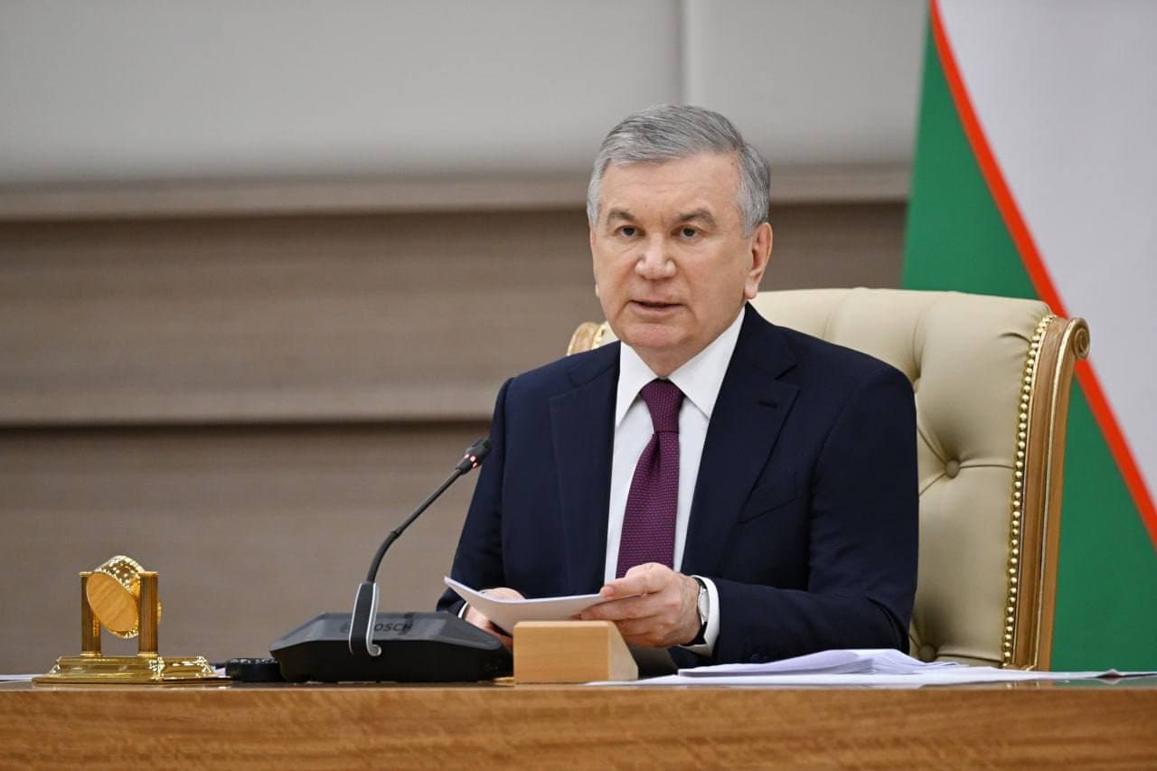 Обсуждены меры по развитию сектора услуг