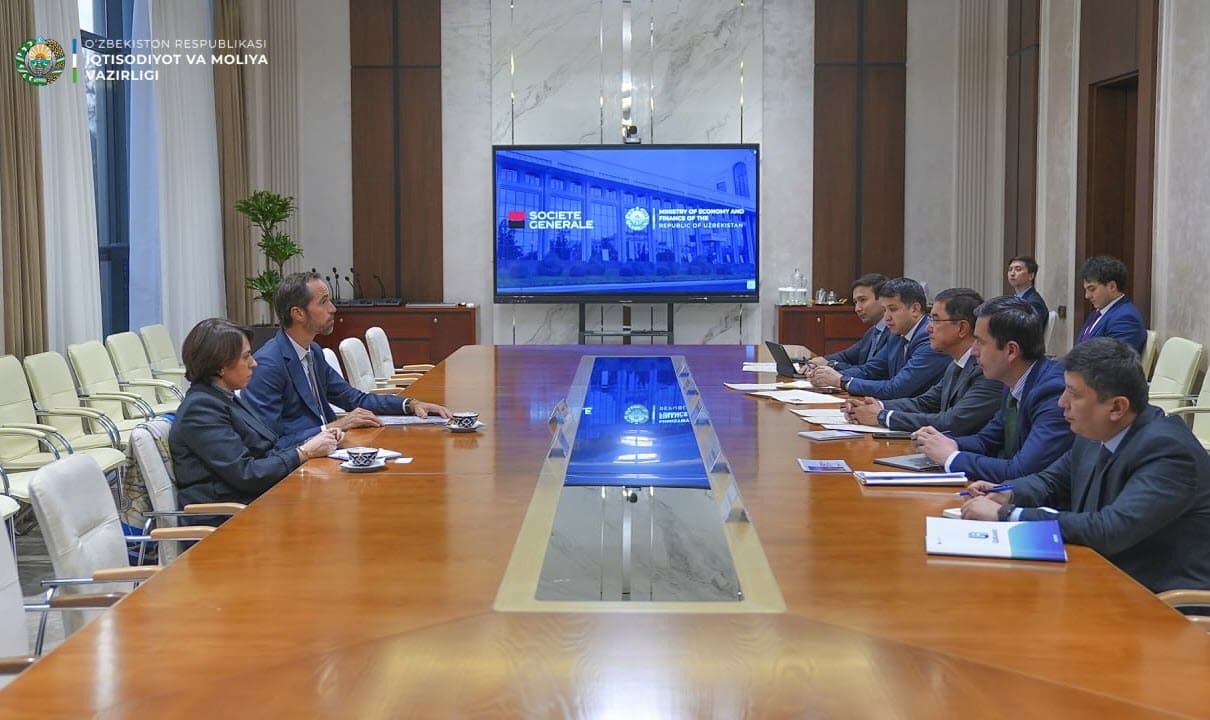 An exchange of views took place with representatives of the French bank "Société Générale" on areas of cooperation