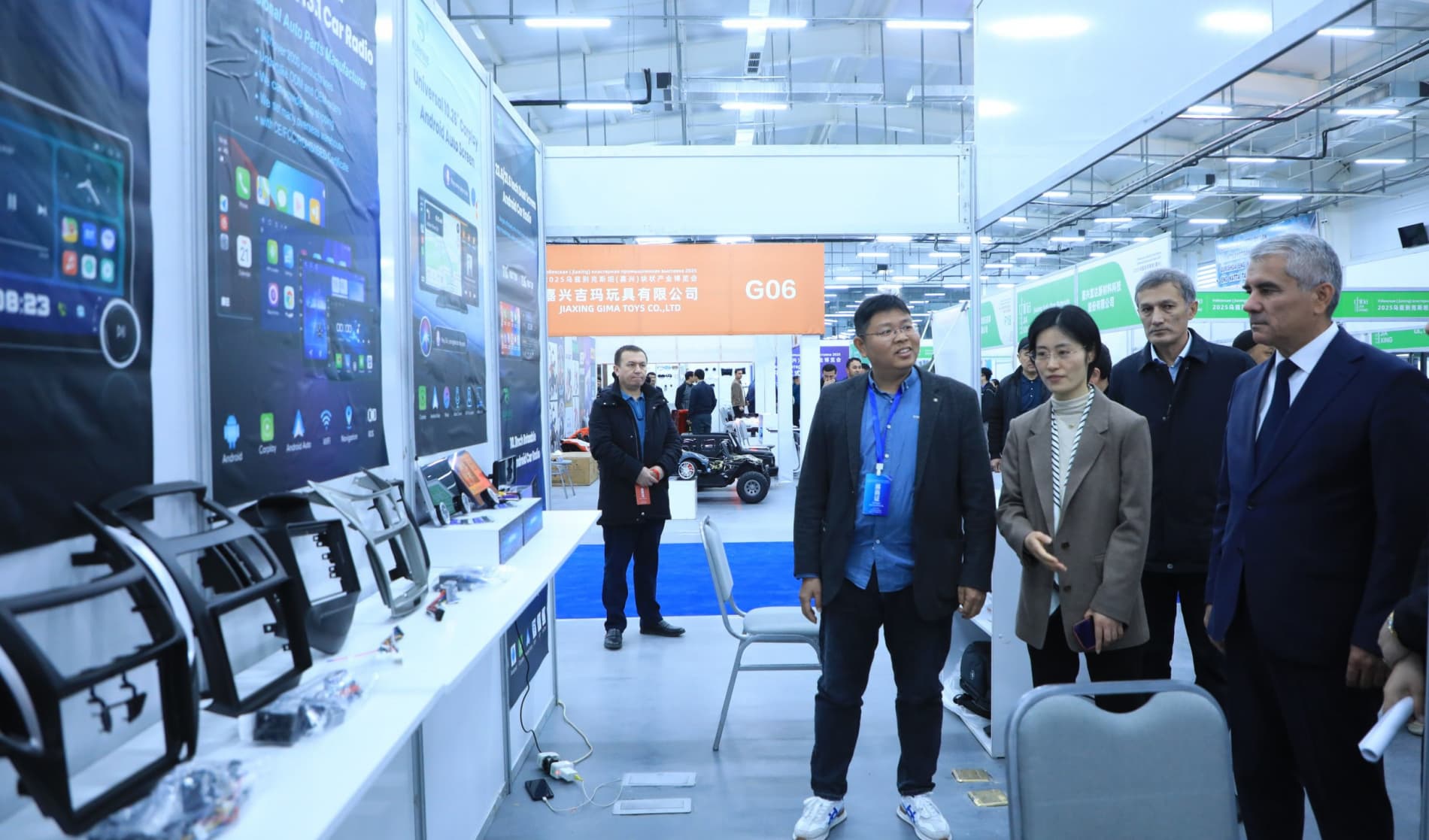 Бухоро-Цзясин шаҳри ўртасидаги саноат ярмаркаси иш бошлади