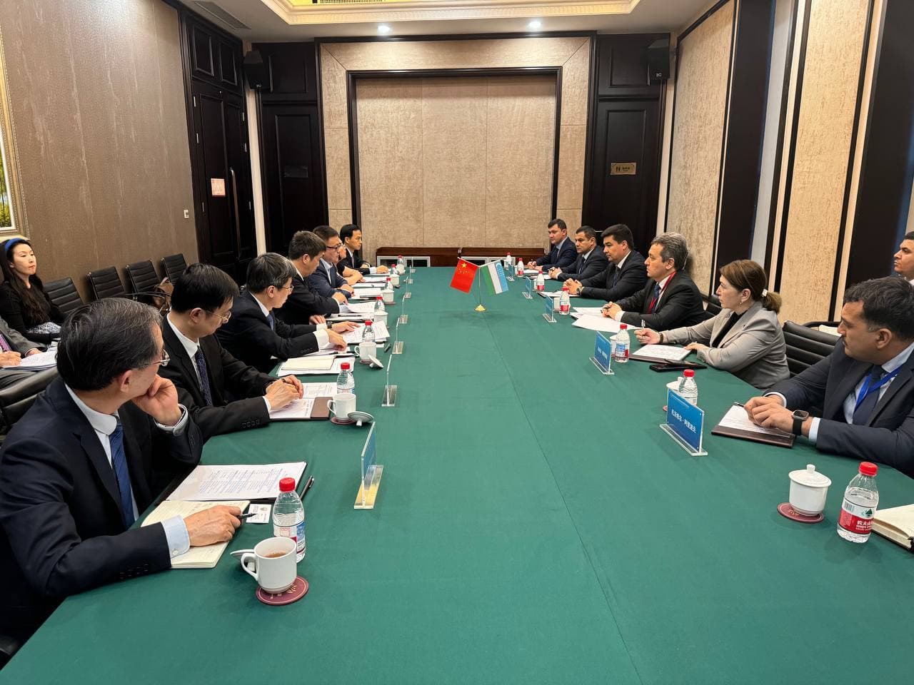 Xitoy Sanoat va axborot texnologiyalari vazirligi rahbariyati bilan uchrashuv o‘tkazildi