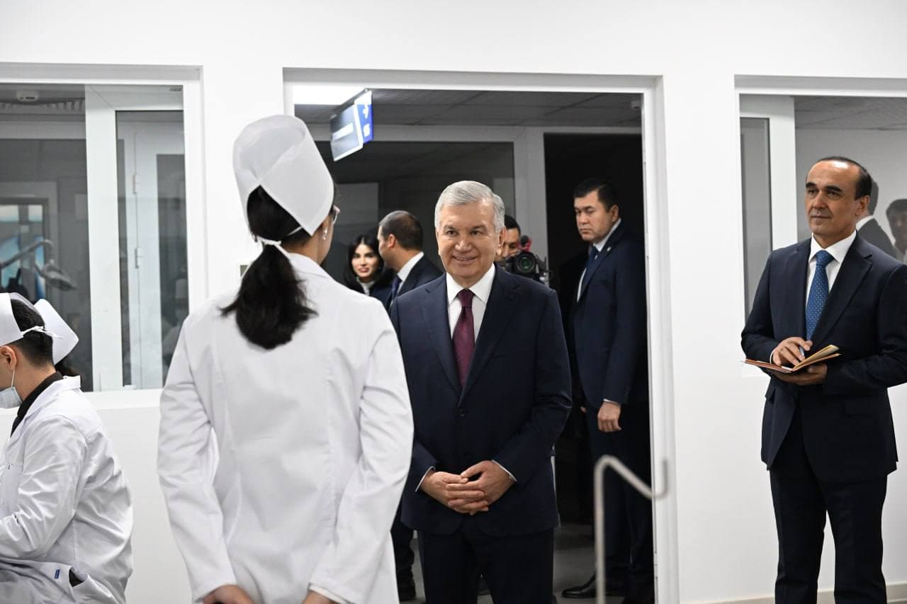 Ámeliy háreketler hám sanlı reformalar medicinanı xalıqqa jáne de jaqınlastırmaqta