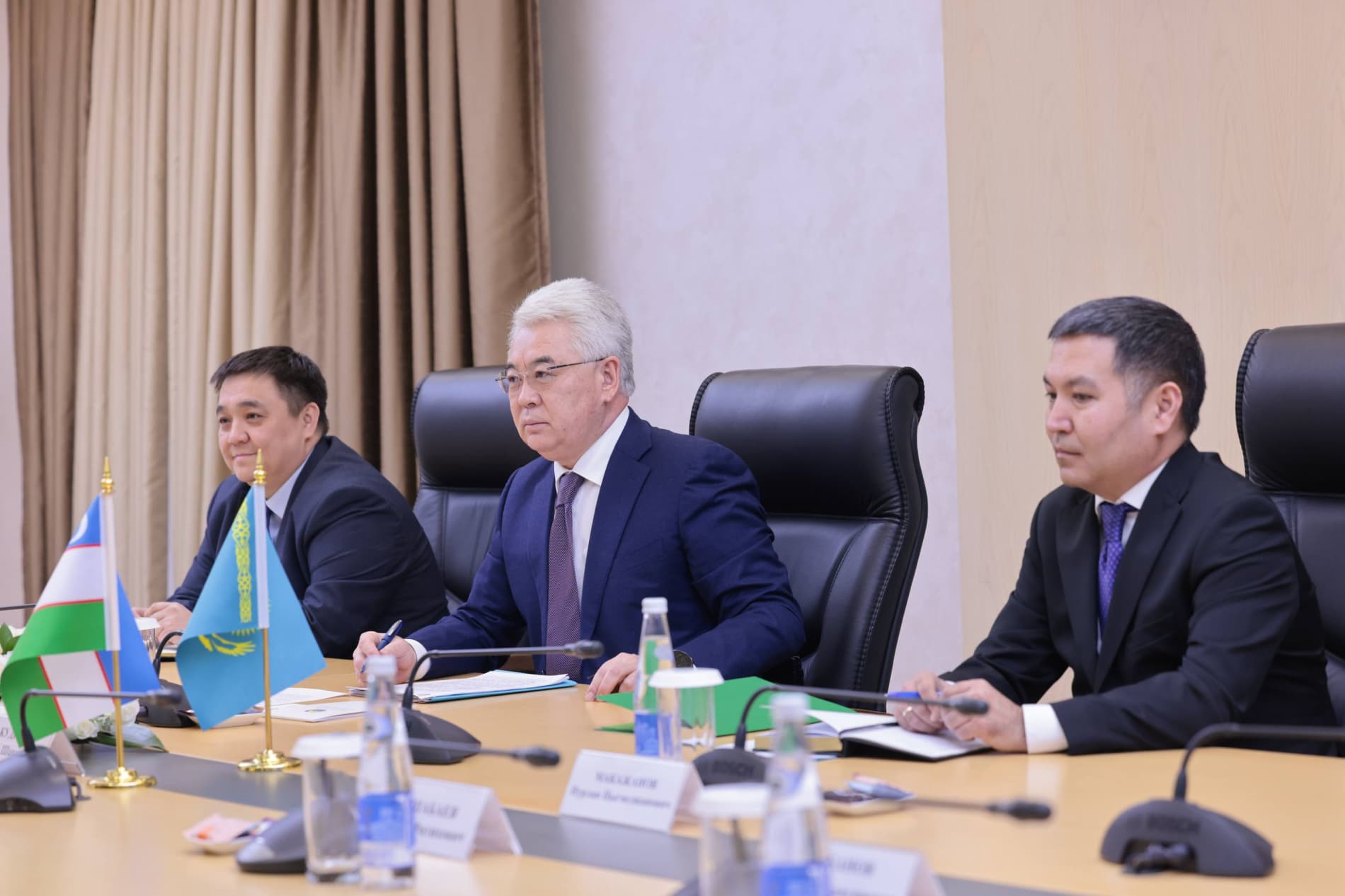 O‘zbekiston va Qozog‘iston o‘rtasida savdo-iqtisodiy va investitsion hamkorlik kuchaymoqda