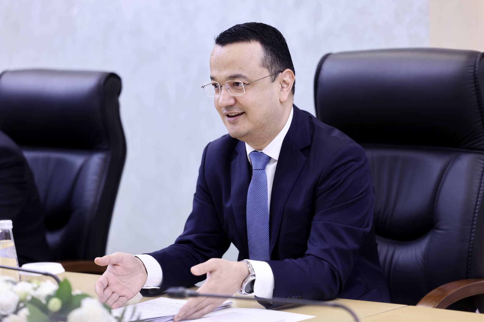 Cooperation between Uzbekistan and AIIB, as well as discussion of investments and promising projects