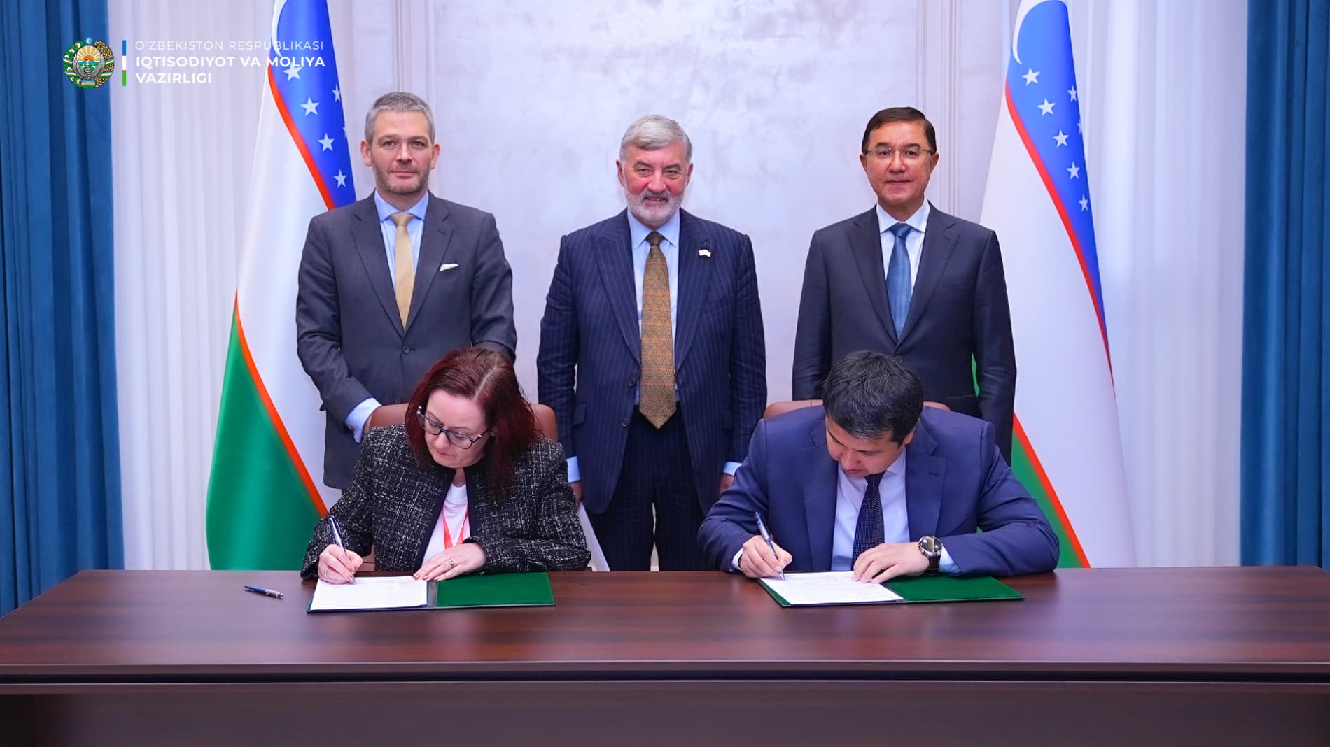 A meeting was held with the UK trade envoy to Azerbaijan and Central Asia, Lord John Alderdice