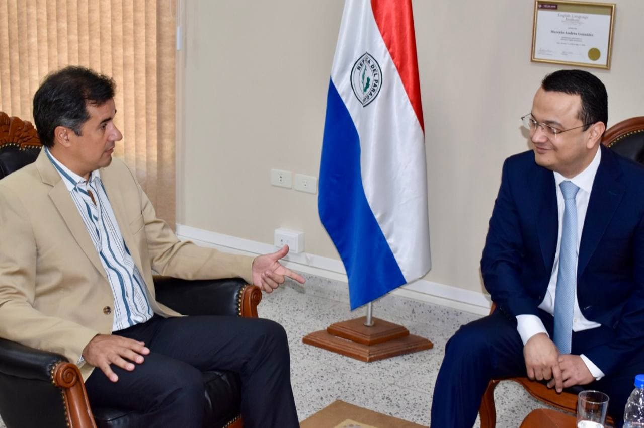 Paragvay vazirlari hamda Milliy elektr energiyasi administratsiyasi (ANDE) rahbari bilan uchrashuv