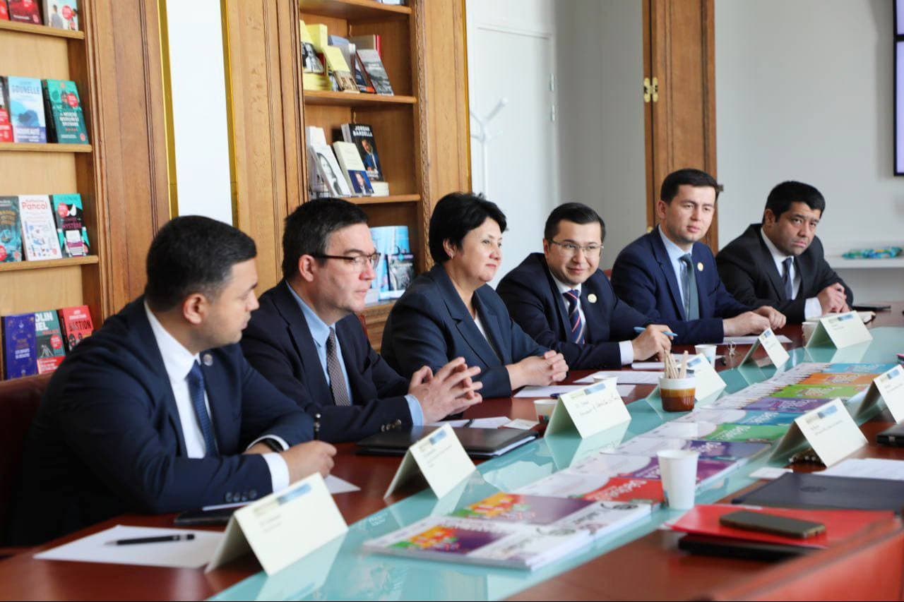 Maktabgacha va maktab ta’limi vazirligi delegatsiyasi Fransiyada