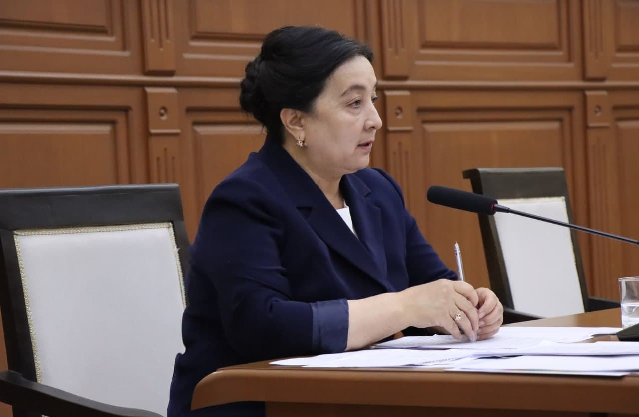 Oila institutini mustahkamlash va xotin-qizlarni qo‘llab-quvvatlash masalalari muhokama qilindi