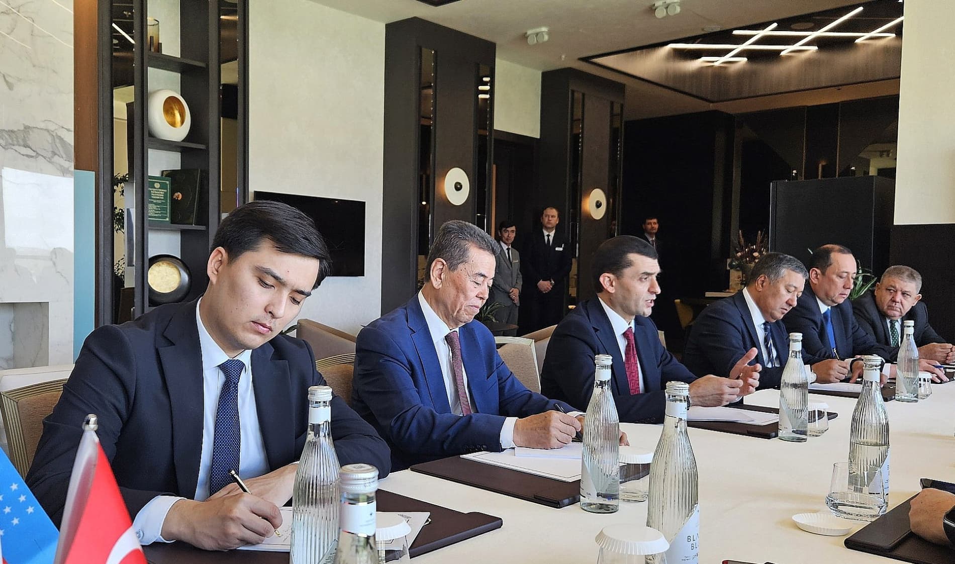 O'zbekiston va Turkiya sog'liqni saqlash vazirlari Samarqandda uchrashdi