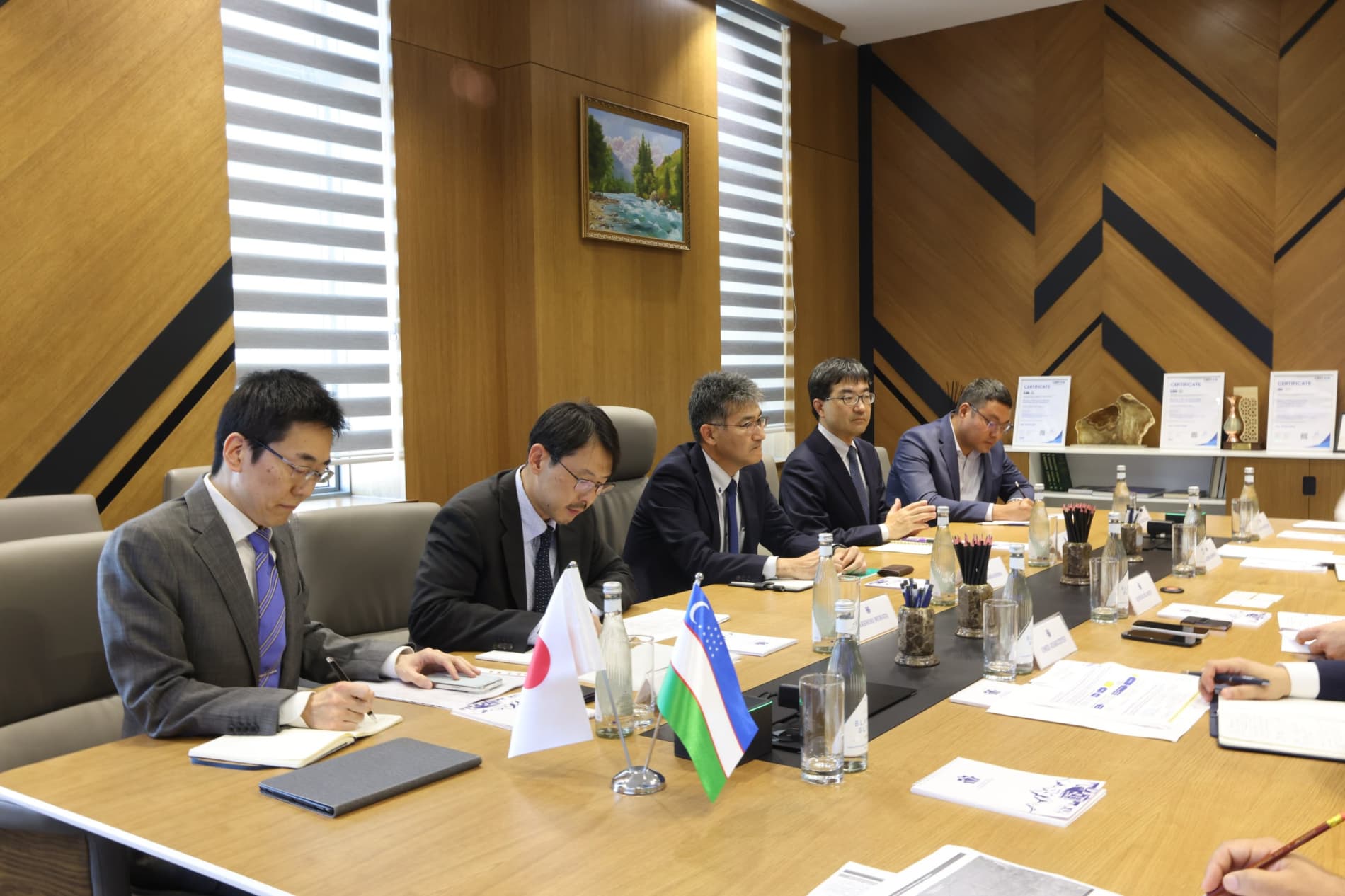 Itochu va JOGMEC bilan hamkorlik masalalari muhokama qilindi