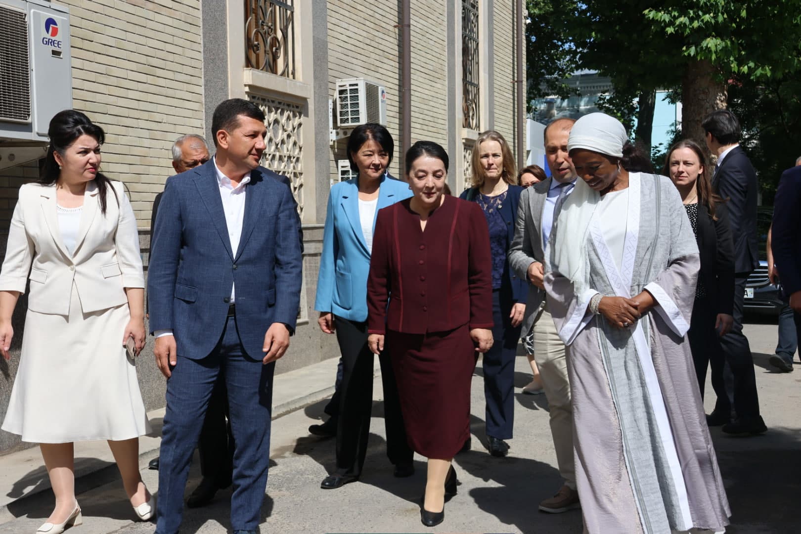 UNFPA rahbari Samarqandda: gender tenglik, xotin-qizlar imkoniyatlari va xalqaro hamkorlik masalalari ko'rib chiqildi