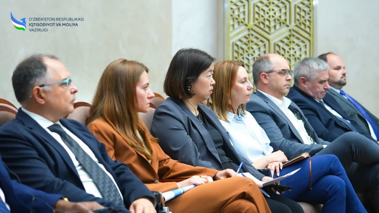 Economic reforms and future plans discussed with World Bank representatives