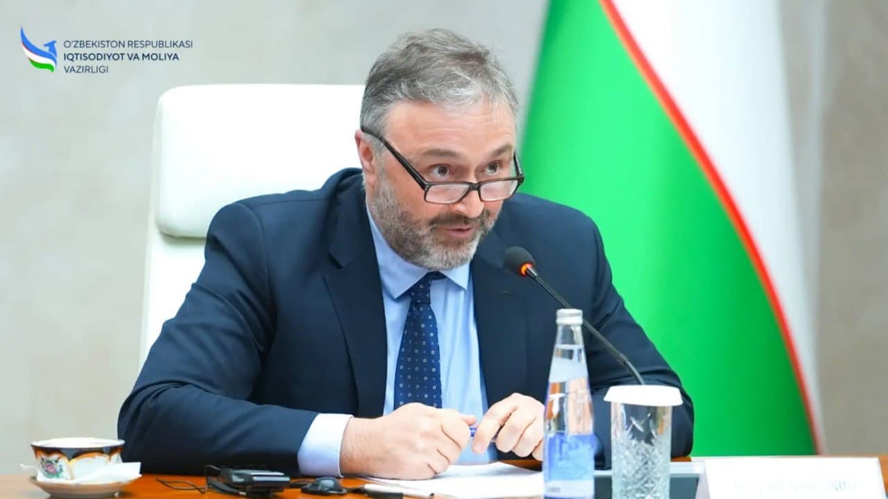 Economic reforms and future plans discussed with World Bank representatives