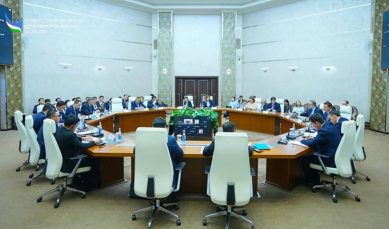 Economic reforms and future plans discussed with World Bank representatives