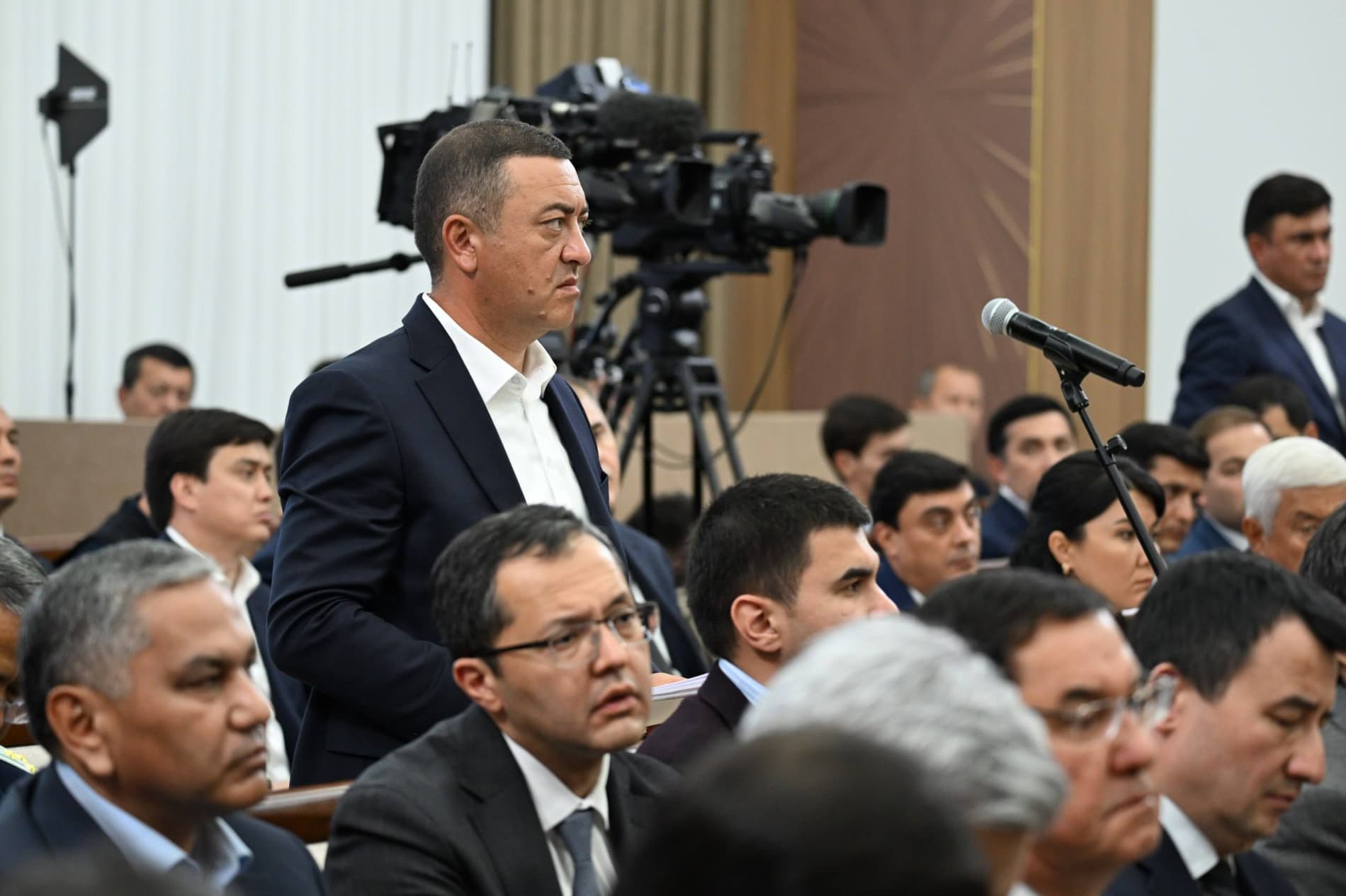 Toshkent shahri va Sergeli tumanini rivojlantirish hamda mahallalarda xavfsiz muhit yaratish masalalari muhokama qilindi